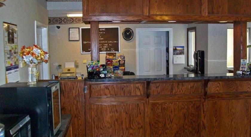 America'S Best Inn - Brinkley Exterior photo